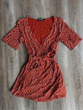 PrettyLittleThing Rust Red Polka Dot Wrap Dress